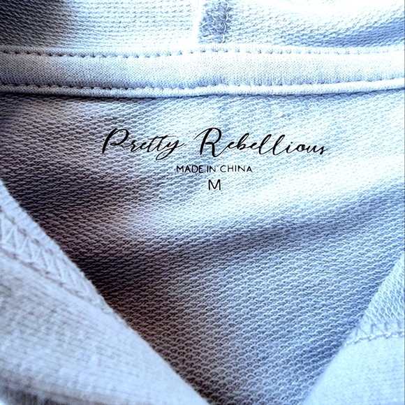 Pretty Rebellious Oversized Cropped Hooded Sweatshirt - Picture 5 of 6